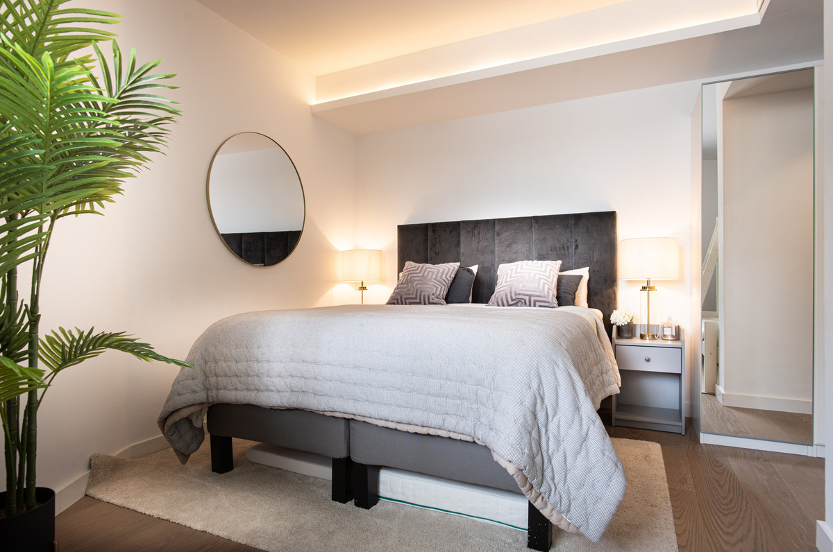 5 Bed Townhouse for sale in La Quinta Costa Del Sol, Málaga, Spain