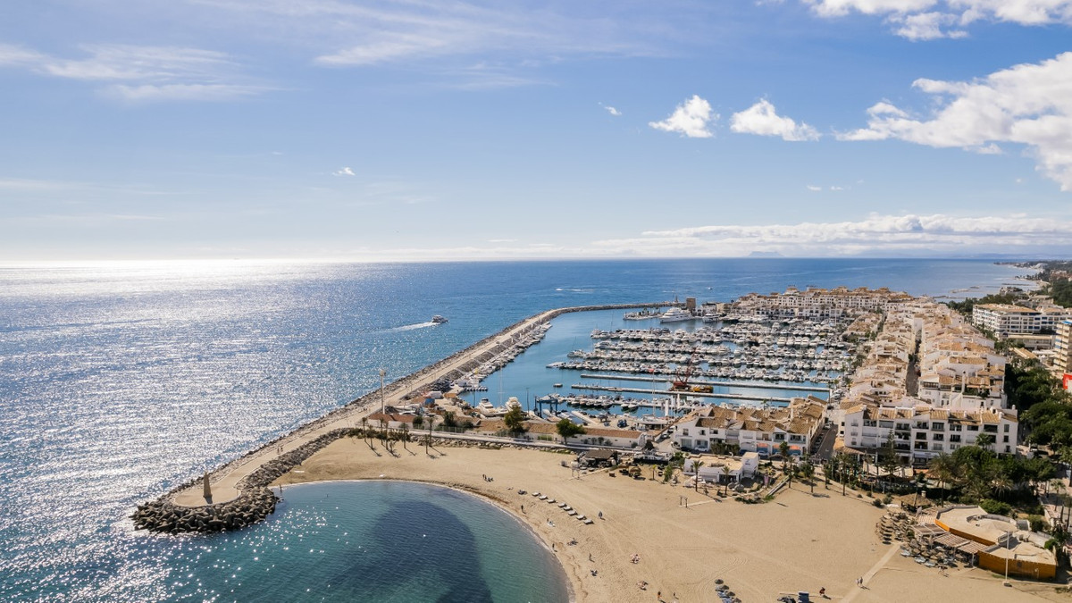 Se vende Ático de 3 dormitorios en Costa Del Sol, Málaga, España