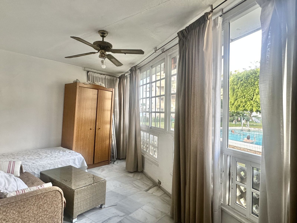 Se vende Apartamento Planta Baja de 1 dormitorios en Costa Del Sol, Málaga, España