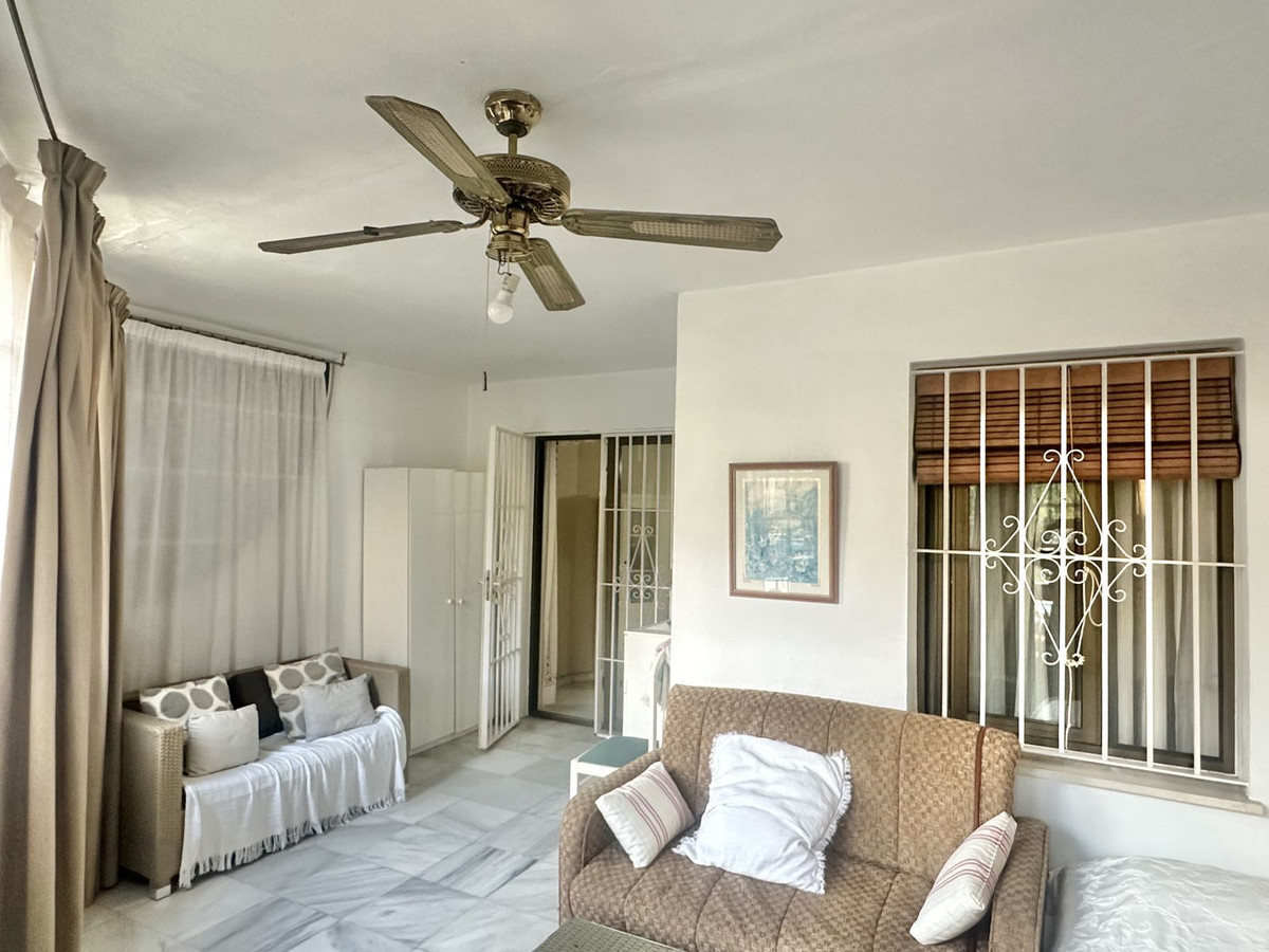 Se vende Apartamento Planta Baja de 1 dormitorios en Costa Del Sol, Málaga, España