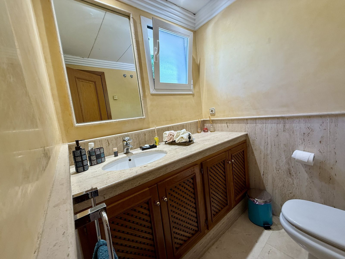 Se vende Pareada de 3 dormitorios en Costa Del Sol, Málaga, España