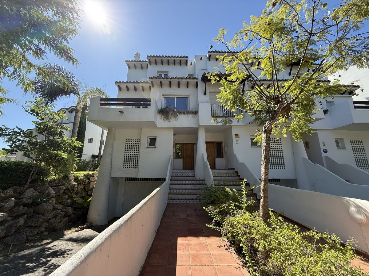 Se vende Pareada de 3 dormitorios en Costa Del Sol, Málaga, España
