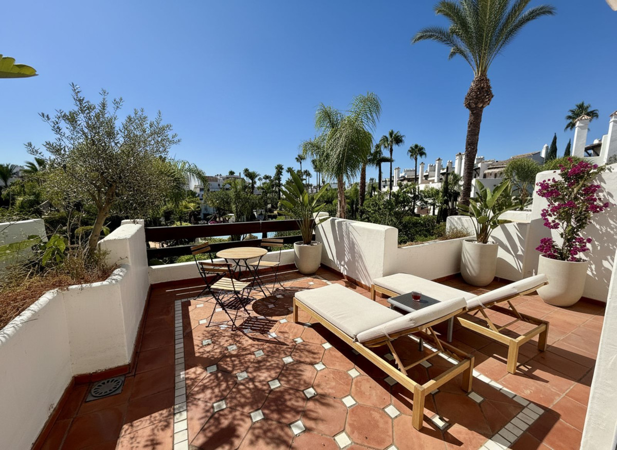 Se vende Pareada de 3 dormitorios en Costa Del Sol, Málaga, España