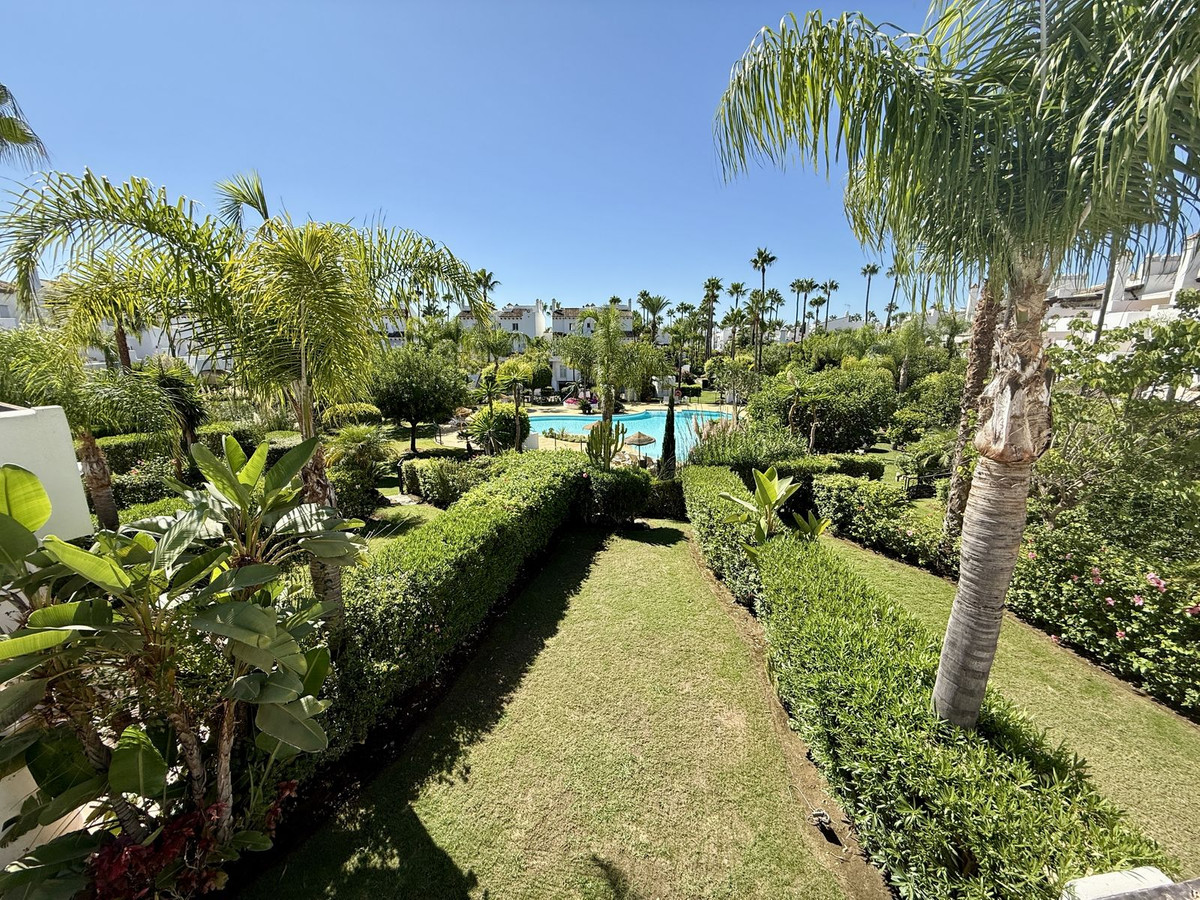 Se vende Pareada de 3 dormitorios en Costa Del Sol, Málaga, España