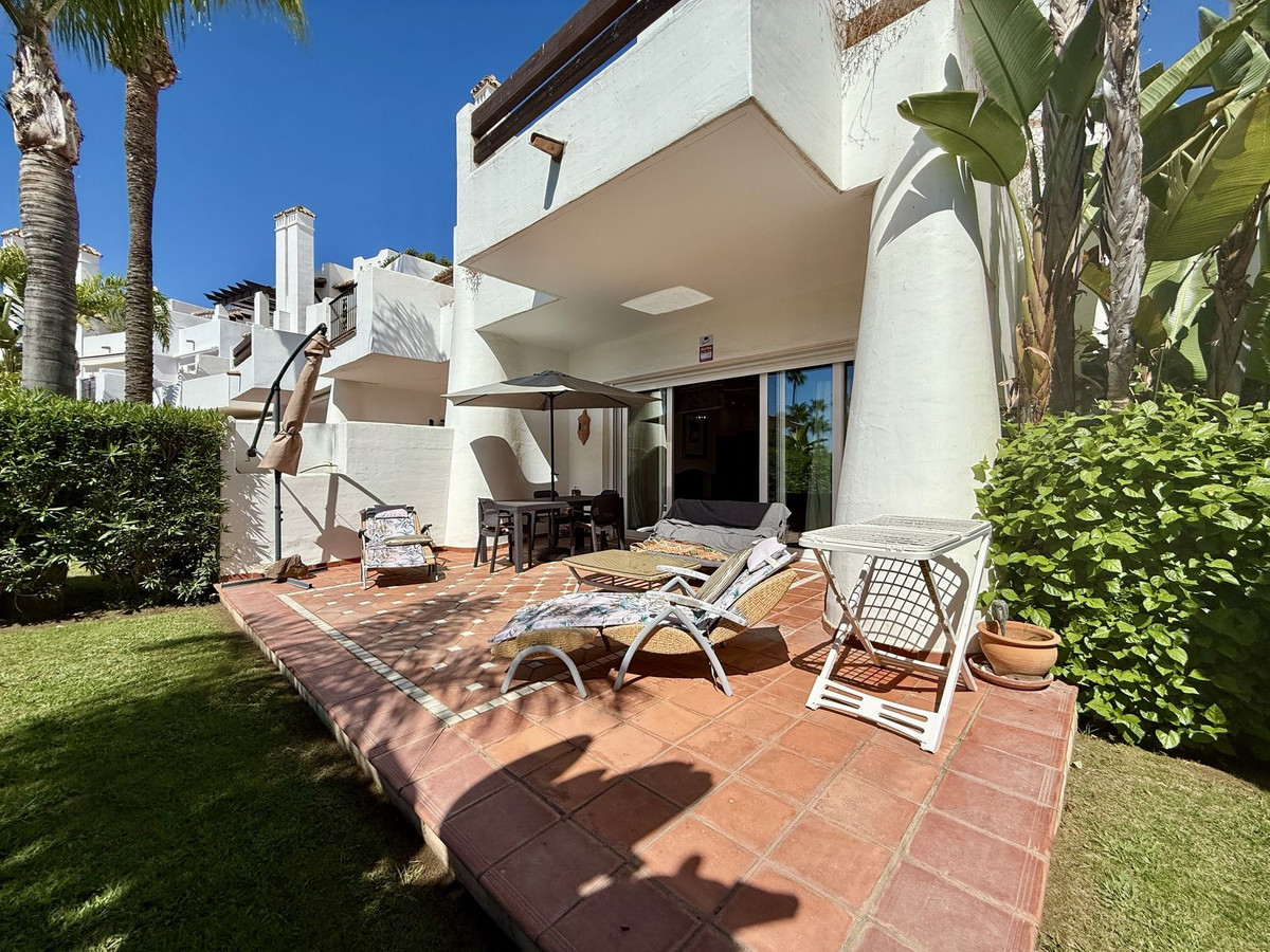 Se vende Pareada de 3 dormitorios en Costa Del Sol, Málaga, España