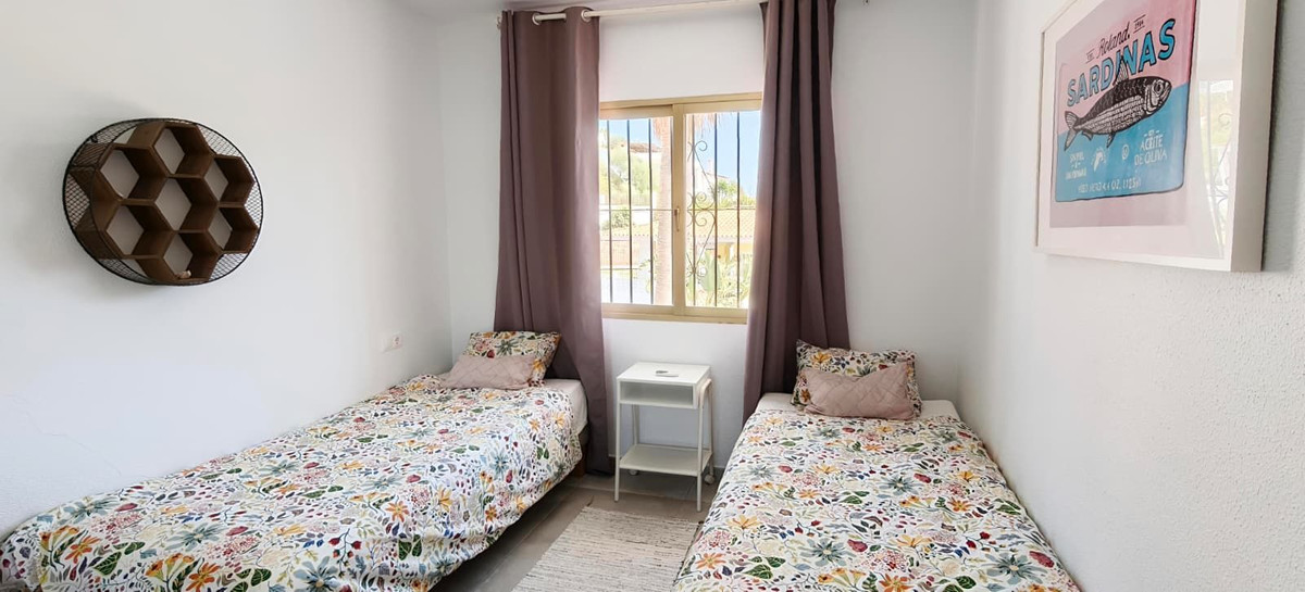 4 Bed Townhouse for sale in Torreblanca Costa Del Sol, Málaga, Spain