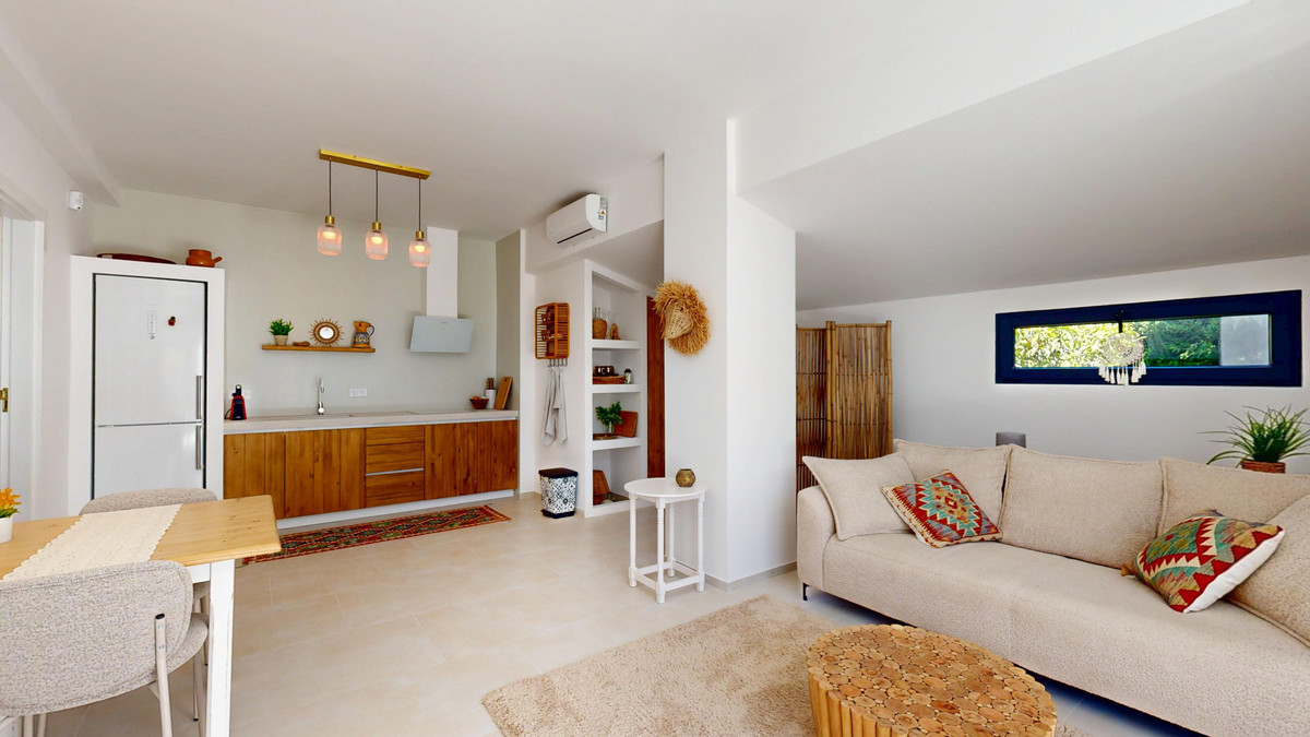 3 Bed Townhouse for sale in Estepona Costa Del Sol, Málaga, Spain