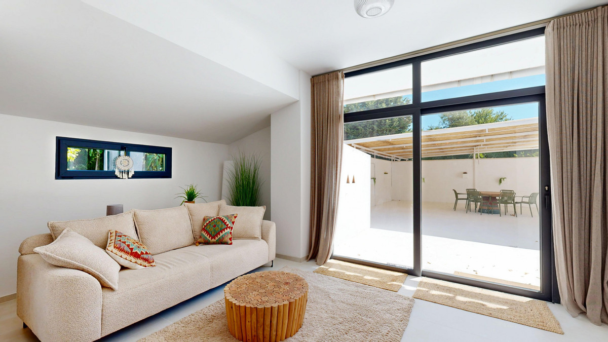 3 Bed Townhouse for sale in Estepona Costa Del Sol, Málaga, Spain