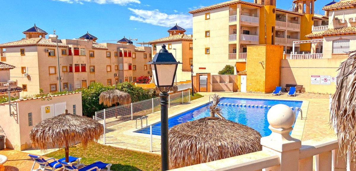 2 Bed Apartment for sale in Lomas De Cabo Roig Costa Blanca, Alicante, Spain