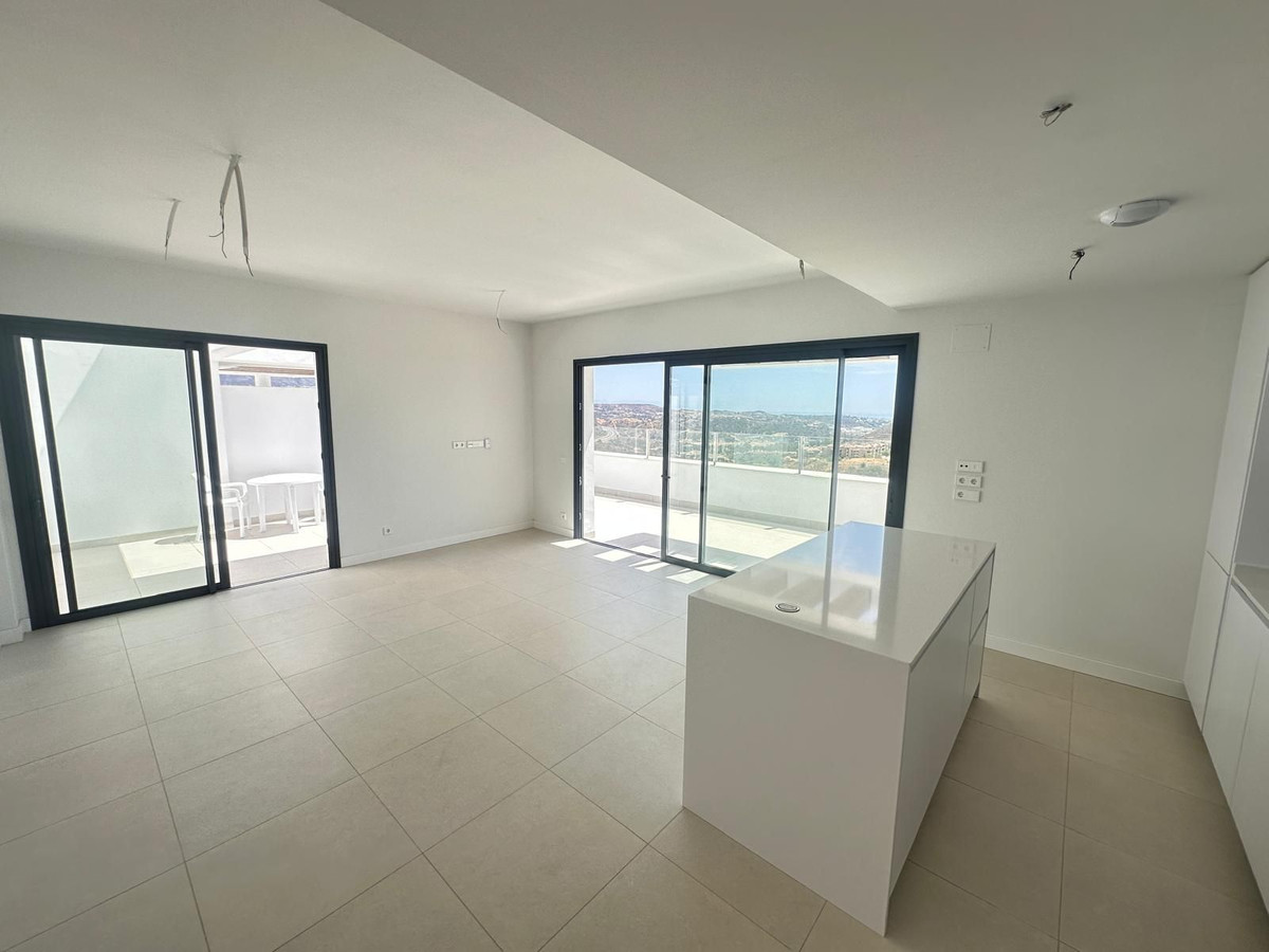2 Bed Apartment for sale in Calanova Golf Costa Del Sol, Málaga, Spain