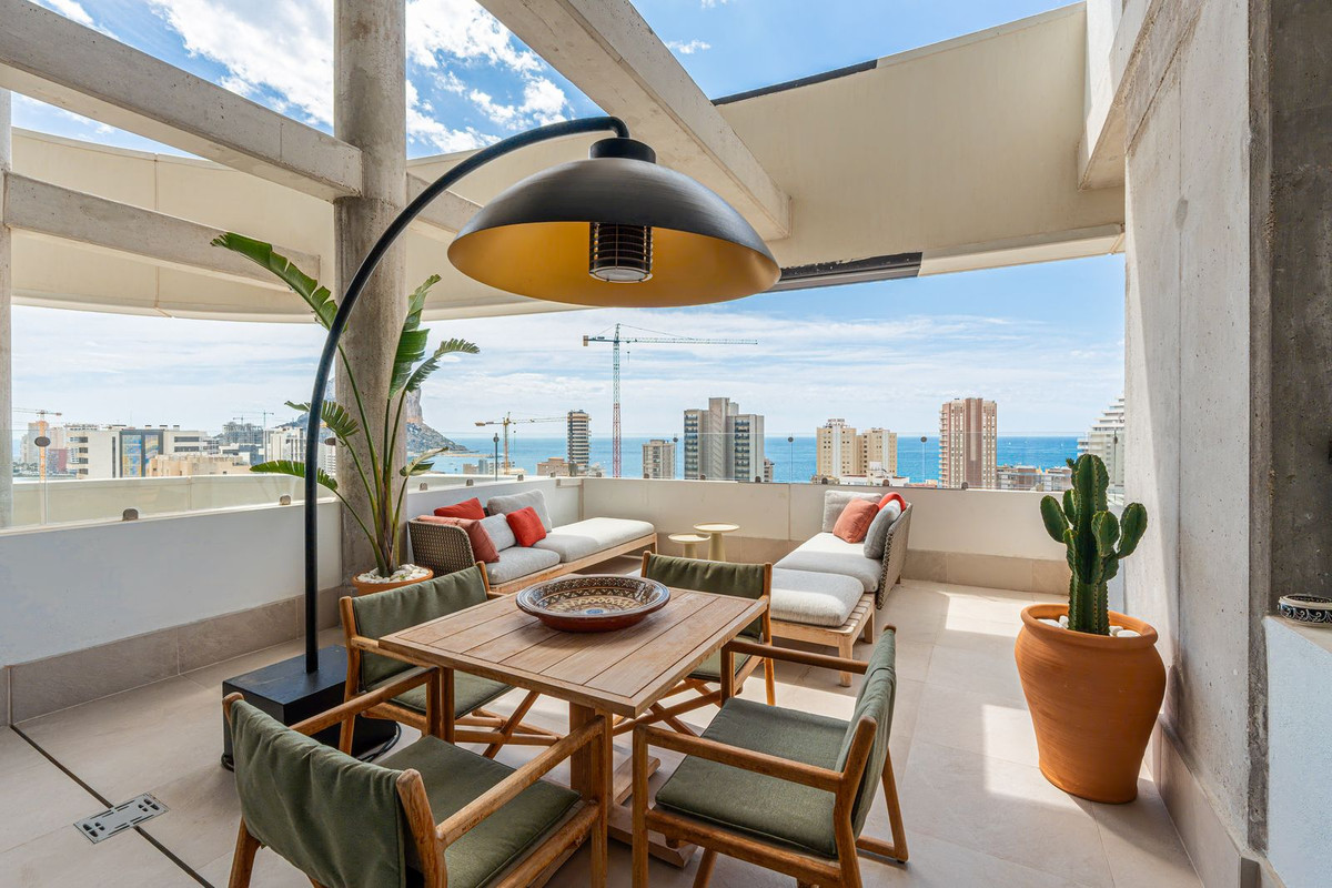 Se vende Apartamento Planta Media de 2 dormitorios en Costa Blanca, Alicante, España