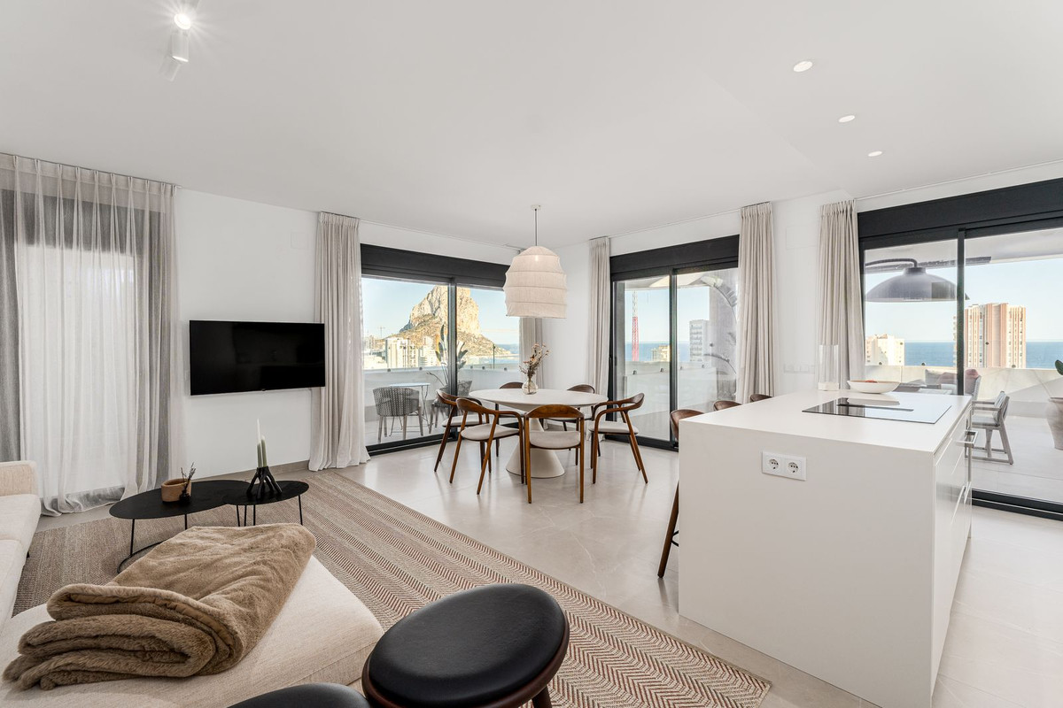 Se vende Apartamento Planta Media de 2 dormitorios en Costa Blanca, Alicante, España