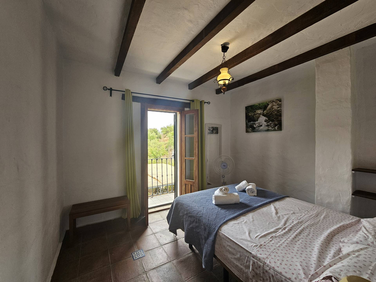 Se vende Finca - Cortijo de 5 dormitorios en Costa Del Sol, Málaga, España