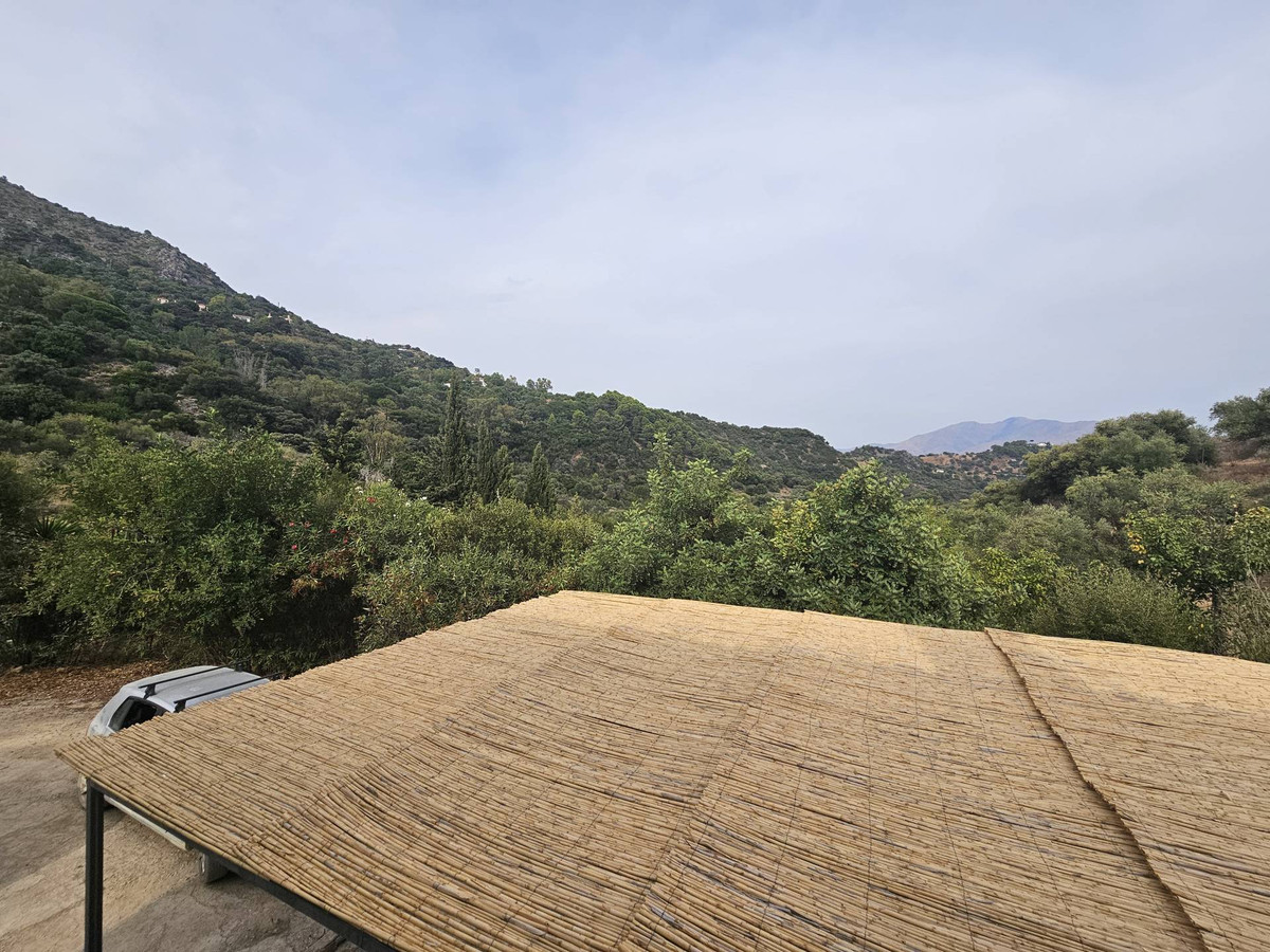 Se vende Finca - Cortijo de 5 dormitorios en Costa Del Sol, Málaga, España