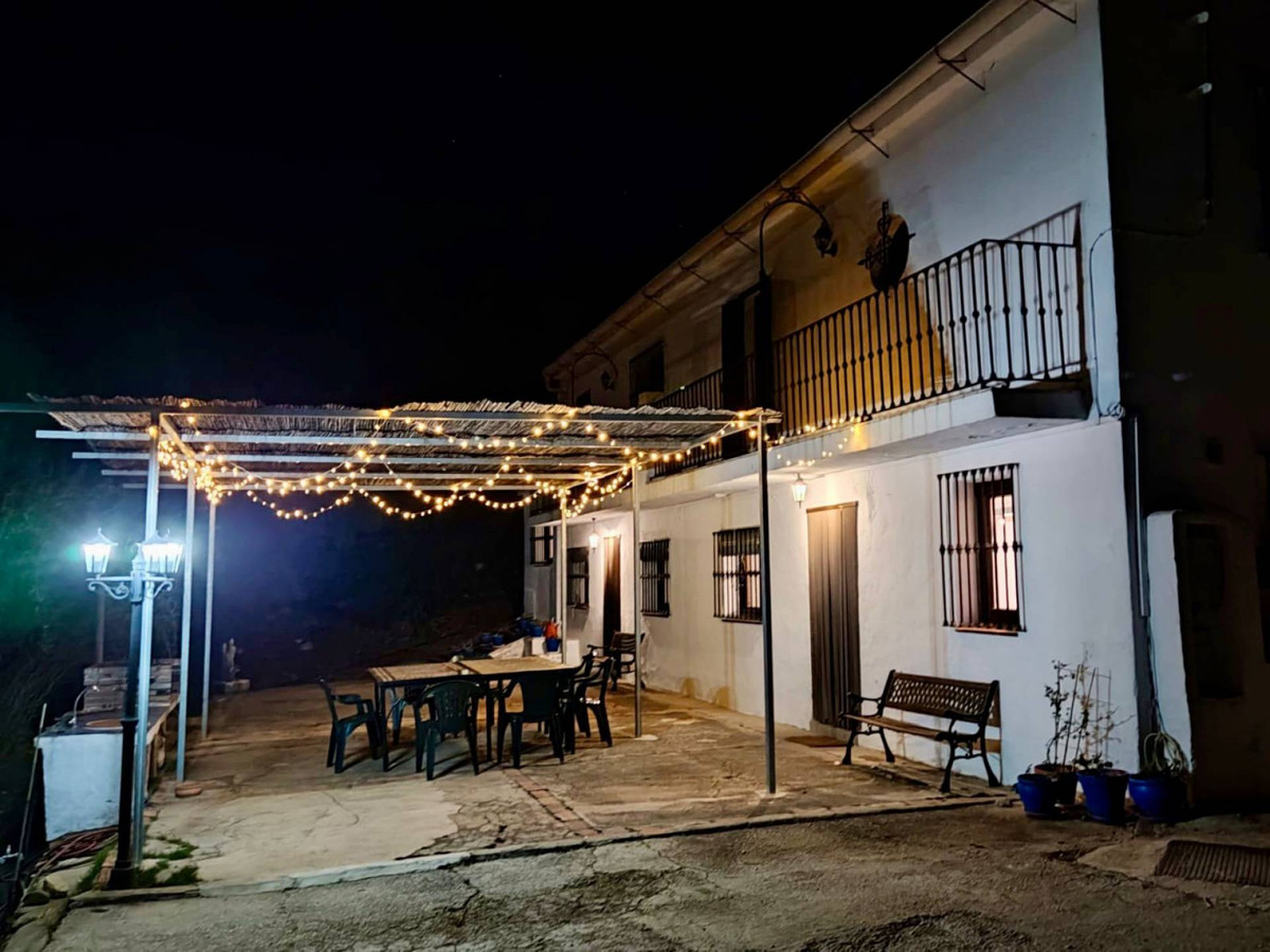 Se vende Finca - Cortijo de 5 dormitorios en Costa Del Sol, Málaga, España