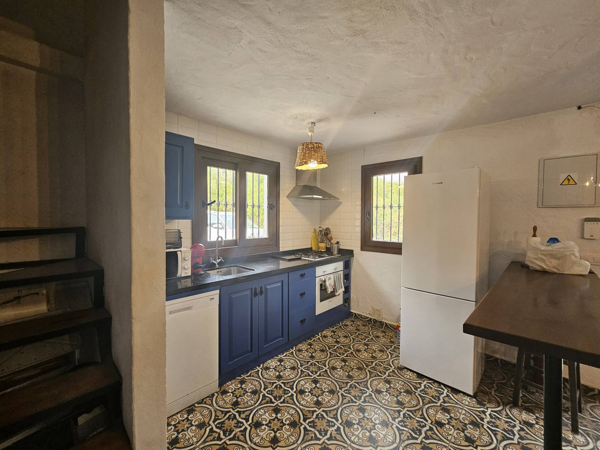 Se vende Finca - Cortijo de 5 dormitorios en Costa Del Sol, Málaga, España