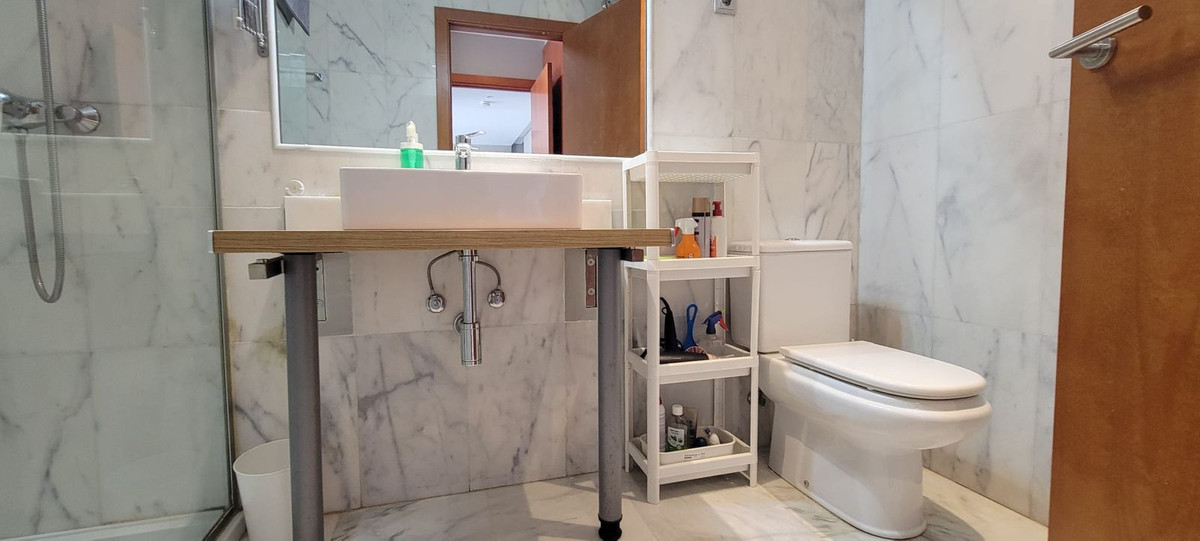 3 Bed Apartment for sale in Benahavís Costa Del Sol, Málaga, Spain