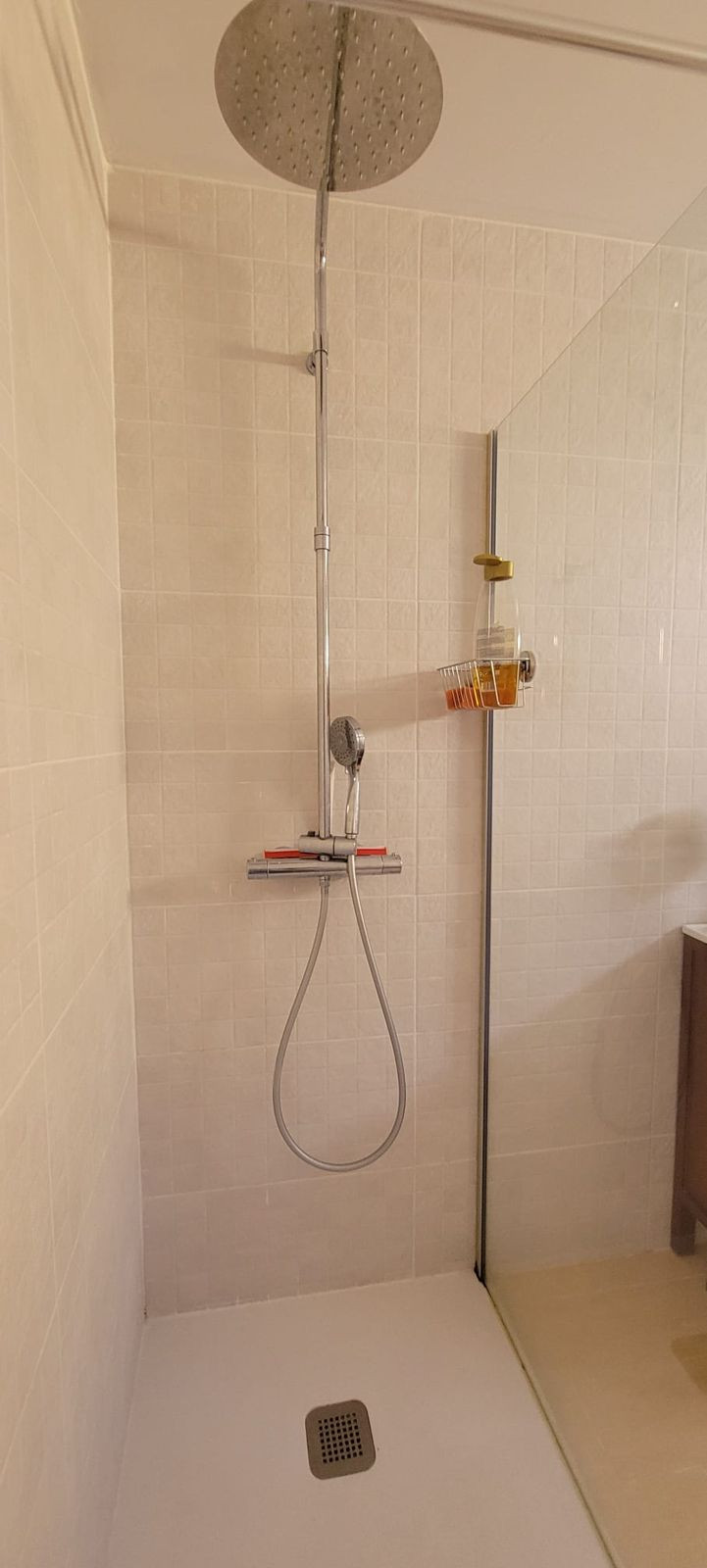 3 Bed Apartment for sale in Benahavís Costa Del Sol, Málaga, Spain