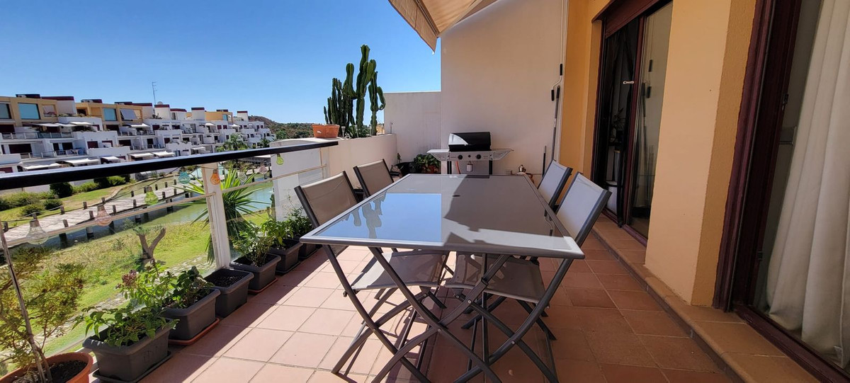3 Bed Apartment for sale in Benahavís Costa Del Sol, Málaga, Spain