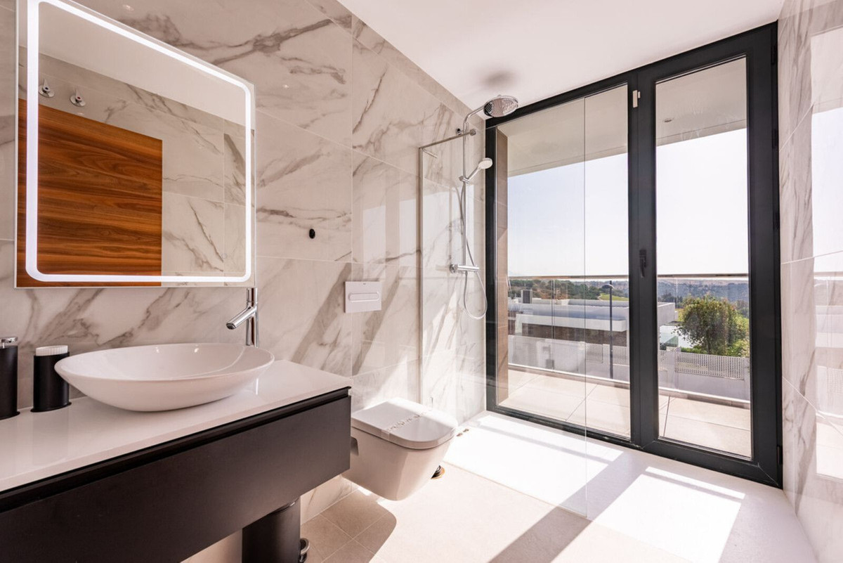 3 Bed Townhouse for sale in Estepona Costa Del Sol, Málaga, Spain