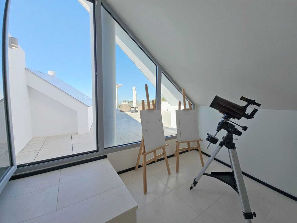 4 Bed Townhouse for sale in Sierra Blanca Costa Del Sol, Málaga, Spain