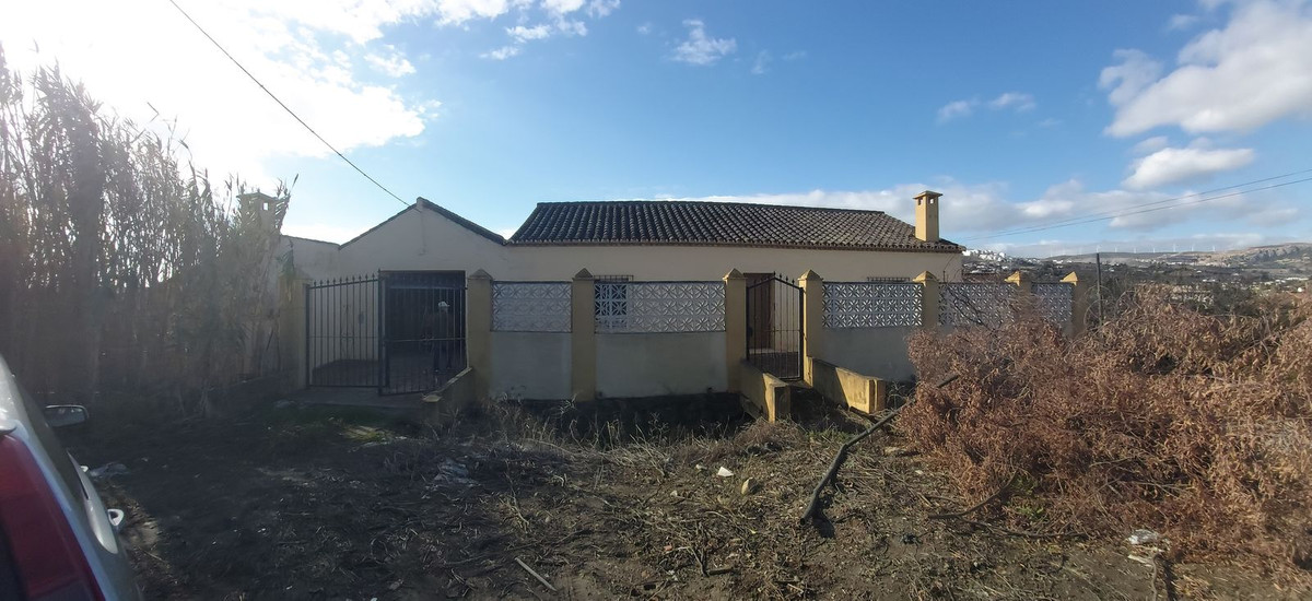 Plots for sale in Estepona Costa Del Sol, Málaga, Spain