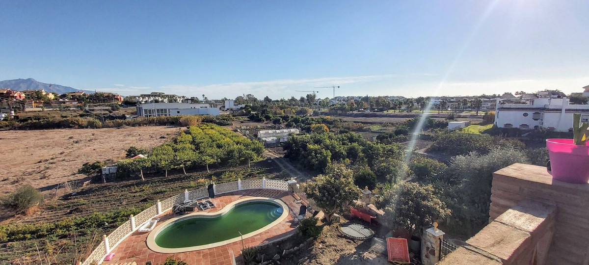 9 Bed Townhouse for sale in Cancelada Costa Del Sol, Málaga, Spain