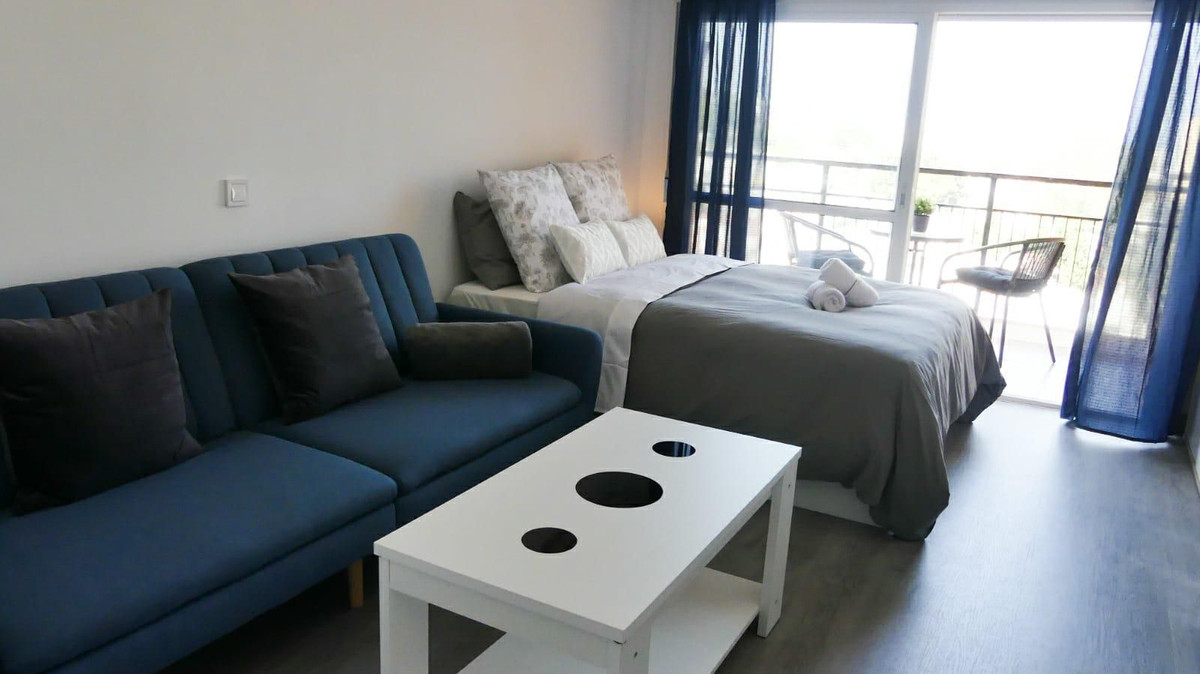 1 Bed Apartment for sale in Benalmadena Costa Del Sol, Málaga, Spain
