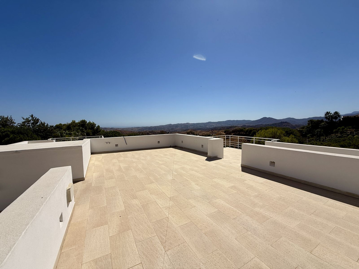 Se vende Villa - Chalet de 4 dormitorios en Costa Del Sol, Málaga, España