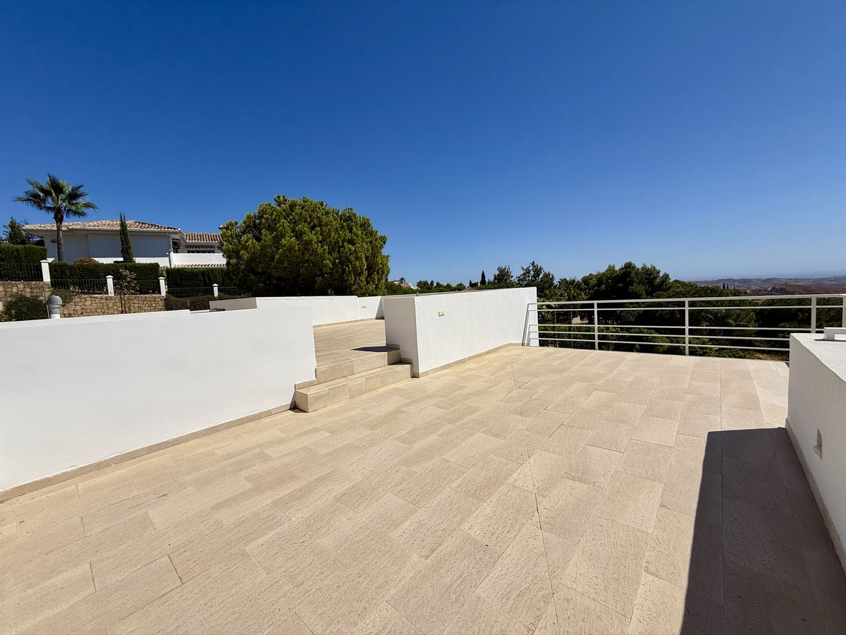 Se vende Villa - Chalet de 4 dormitorios en Costa Del Sol, Málaga, España