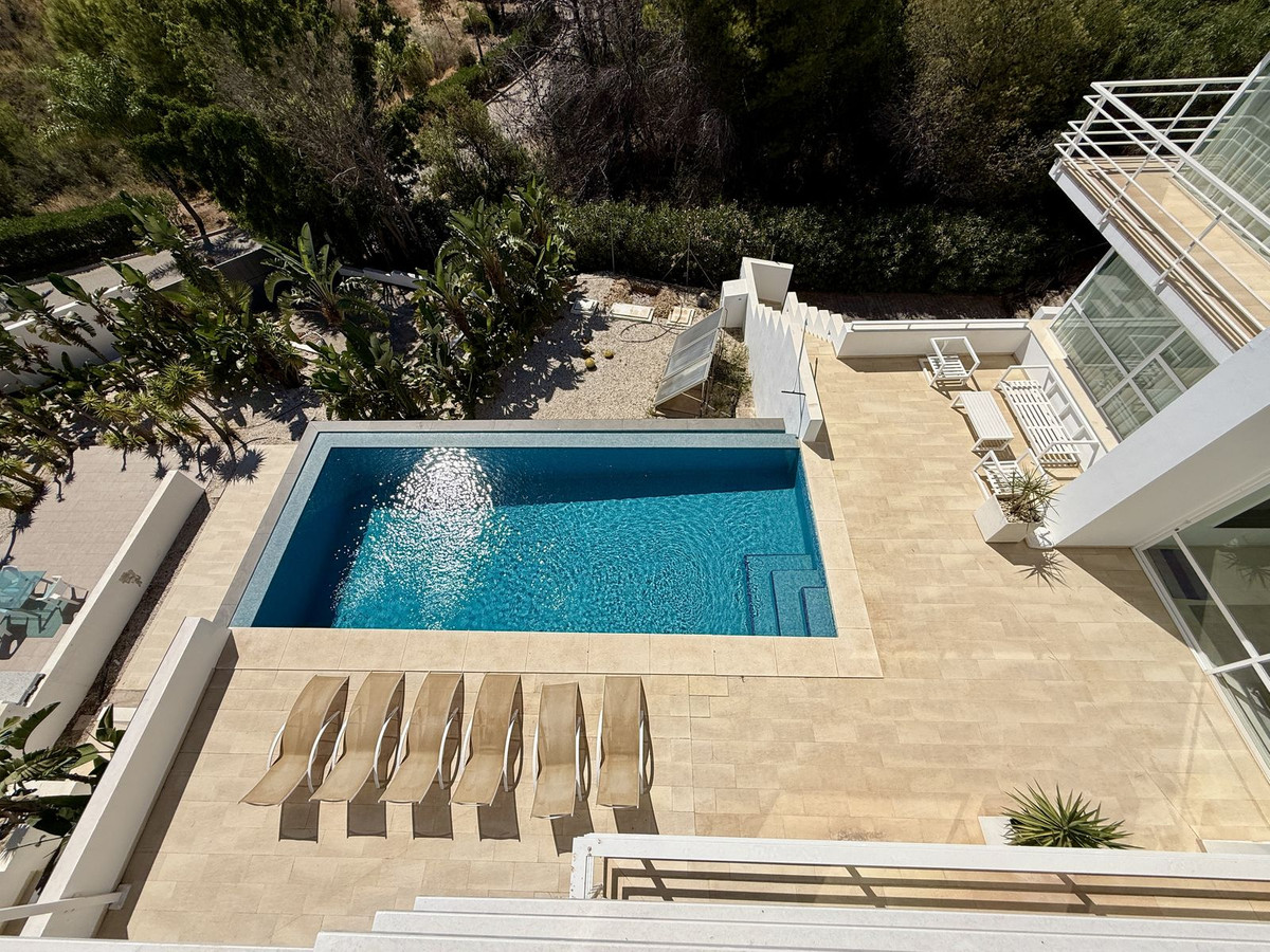 Se vende Villa - Chalet de 4 dormitorios en Costa Del Sol, Málaga, España