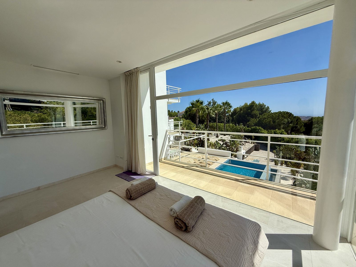Se vende Villa - Chalet de 4 dormitorios en Costa Del Sol, Málaga, España