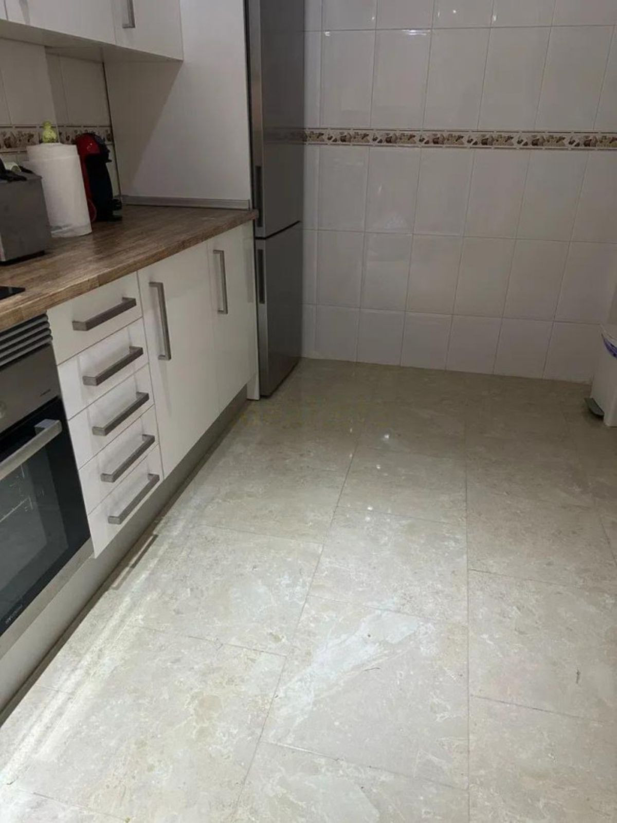 3 Bed Apartment for sale in Nueva Andalucía Costa Del Sol, Málaga, Spain