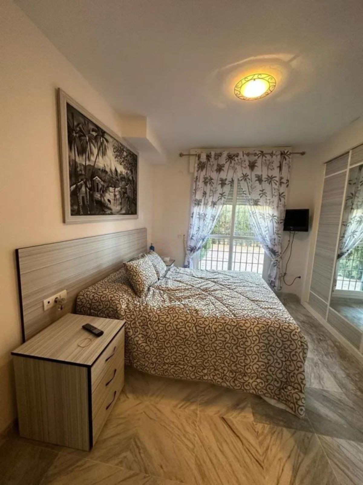 3 Bed Apartment for sale in Nueva Andalucía Costa Del Sol, Málaga, Spain
