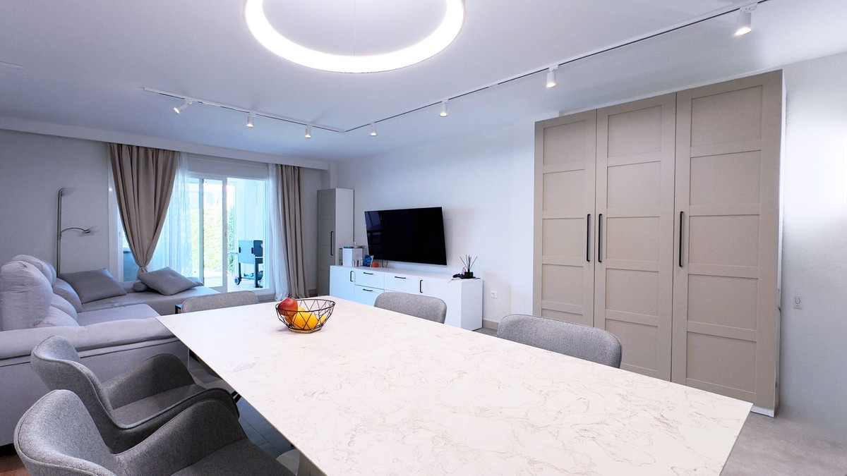 Se vende Apartamento Planta Baja de 2 dormitorios en Costa Del Sol, Málaga, España