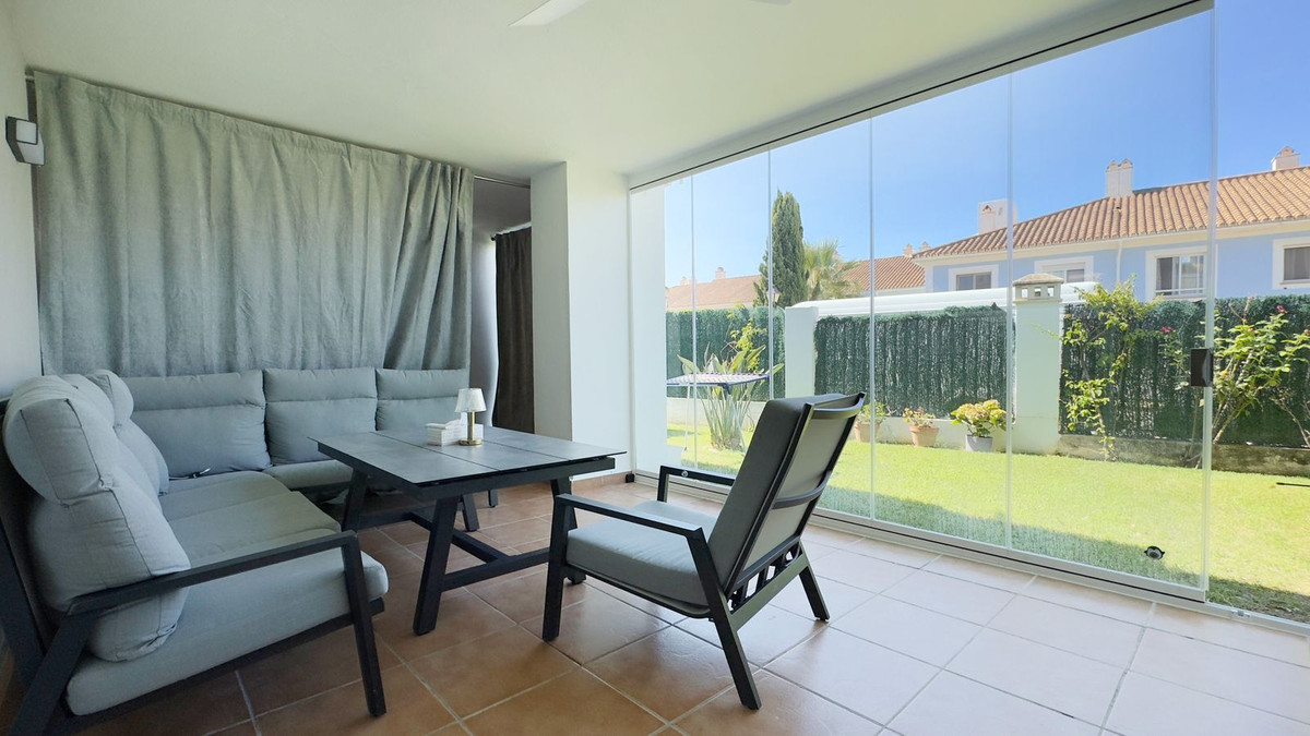 Se vende Apartamento Planta Baja de 2 dormitorios en Costa Del Sol, Málaga, España