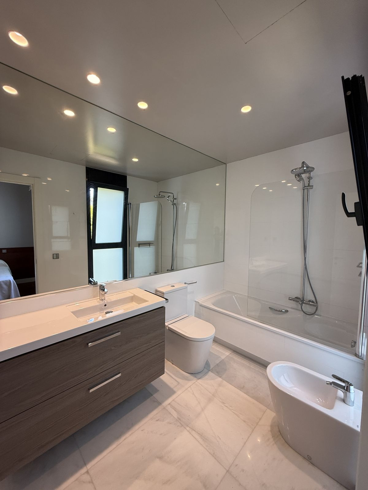 5 Bed Townhouse for sale in Marbesa Costa Del Sol, Málaga, Spain