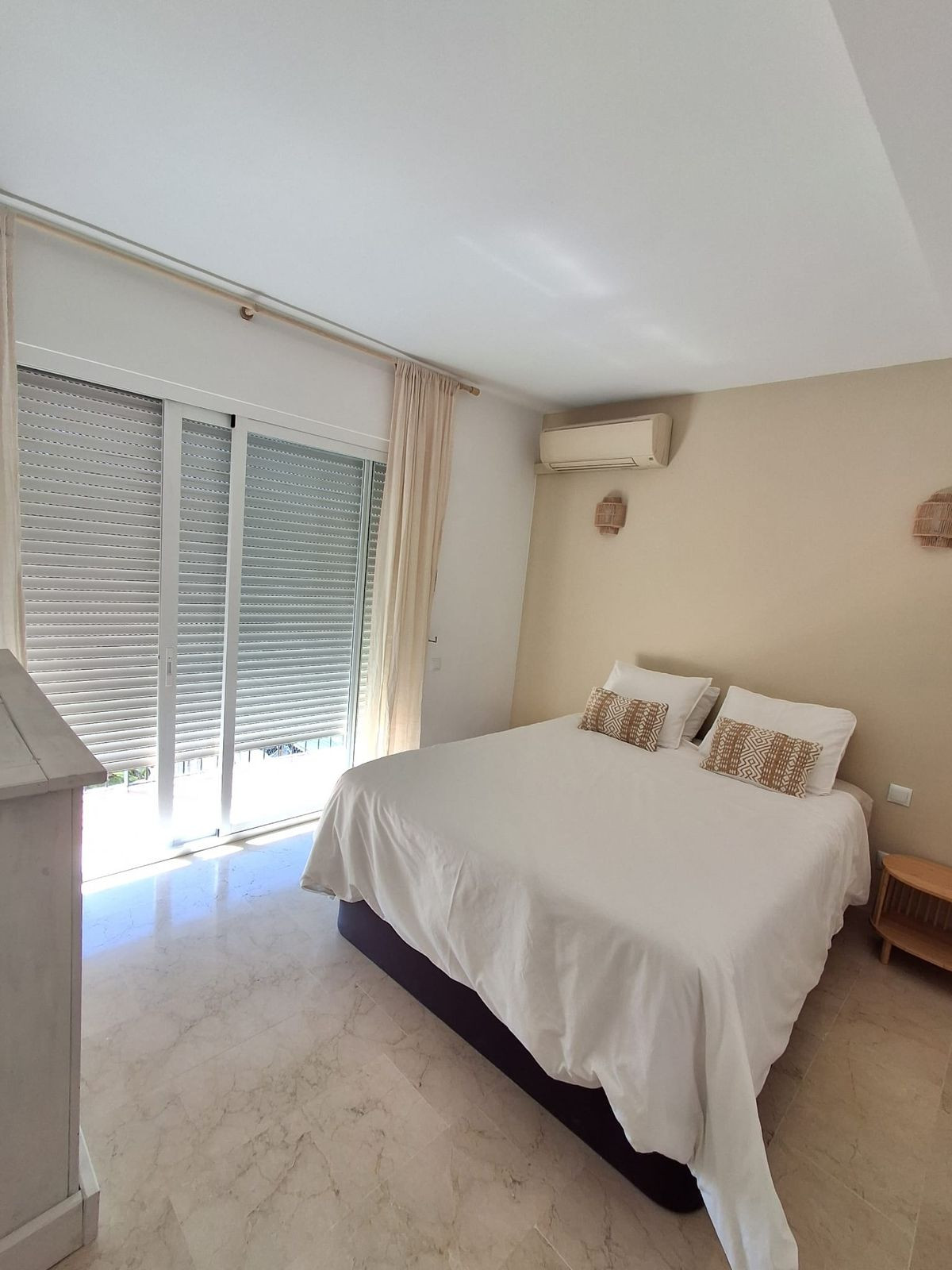 4 Bed Townhouse for sale in Nueva Andalucía Costa Del Sol, Málaga, Spain