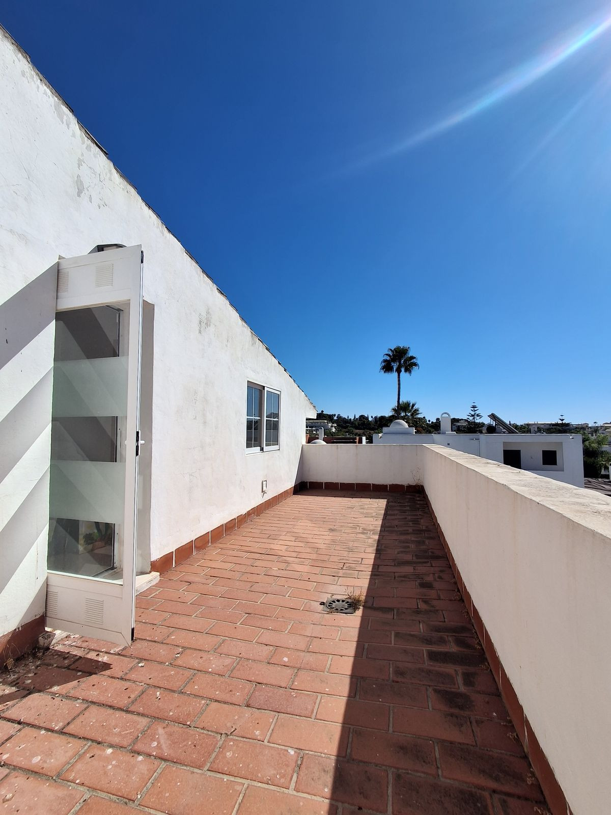 4 Bed Townhouse for sale in Nueva Andalucía Costa Del Sol, Málaga, Spain