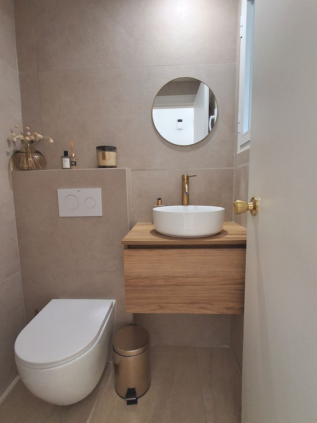 4 Bed Townhouse for sale in Nueva Andalucía Costa Del Sol, Málaga, Spain