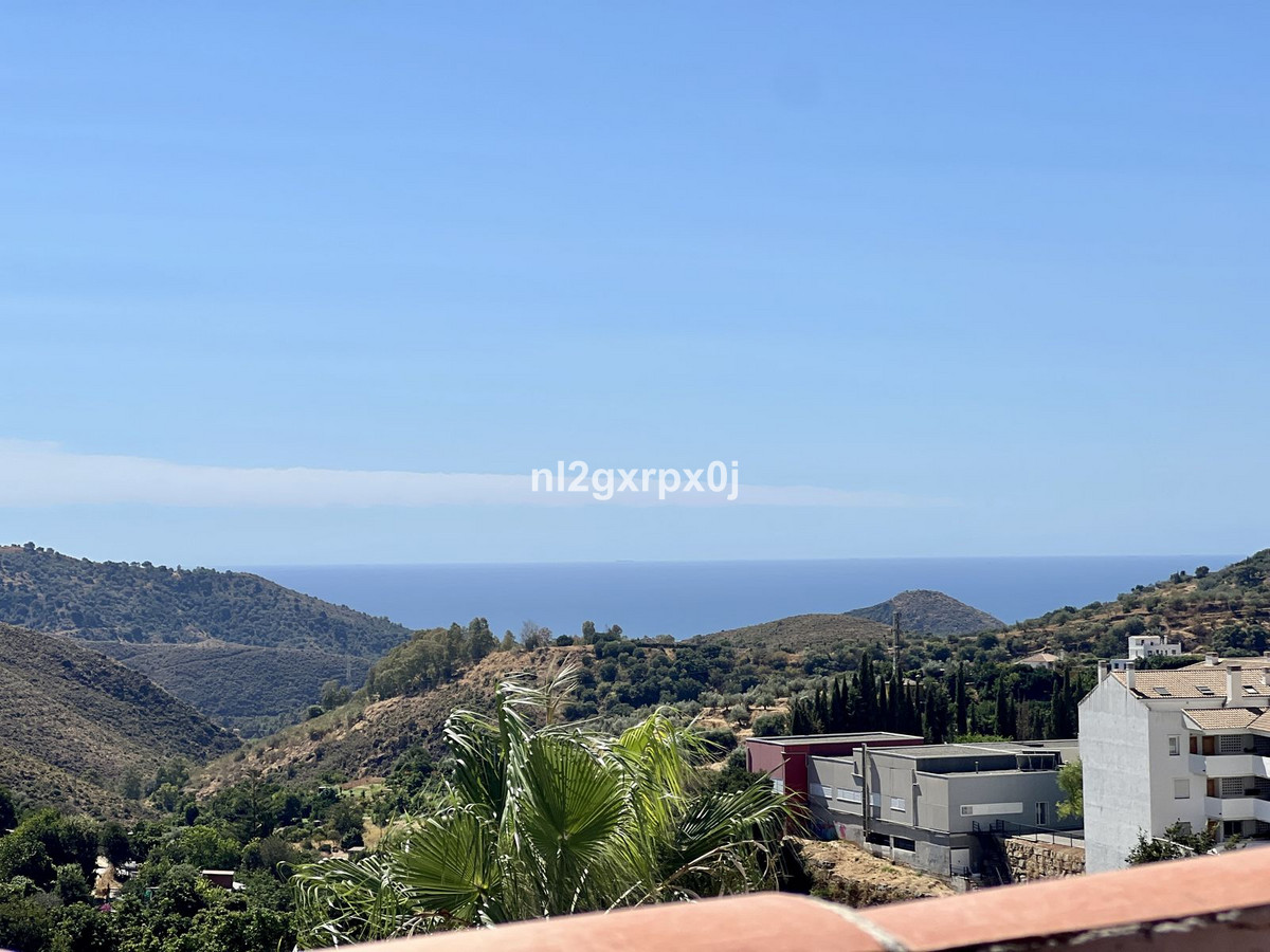2 Bed Apartment for sale in Ojén Costa Del Sol, Málaga, Spain