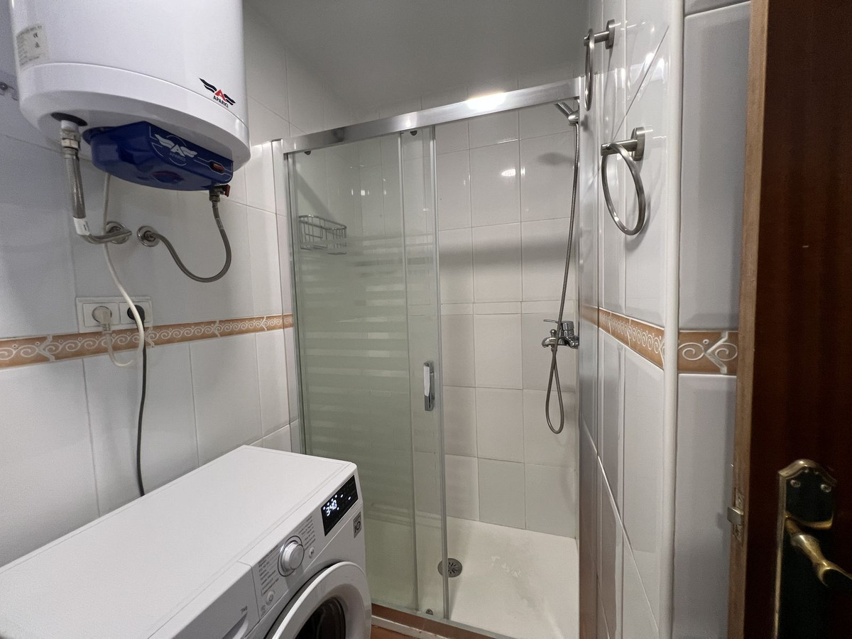 Se vende Estudio Planta Media  en Costa Del Sol, Málaga, España