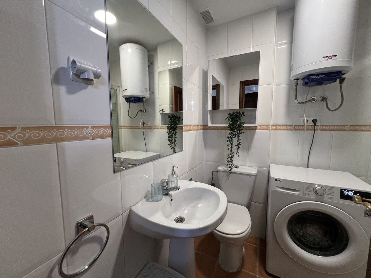Se vende Estudio Planta Media  en Costa Del Sol, Málaga, España