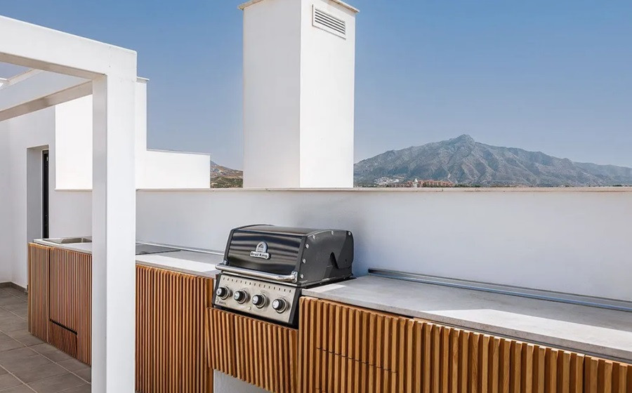 4 Bed Apartment for sale in San Pedro De Alcántara Costa Del Sol, Málaga, Spain