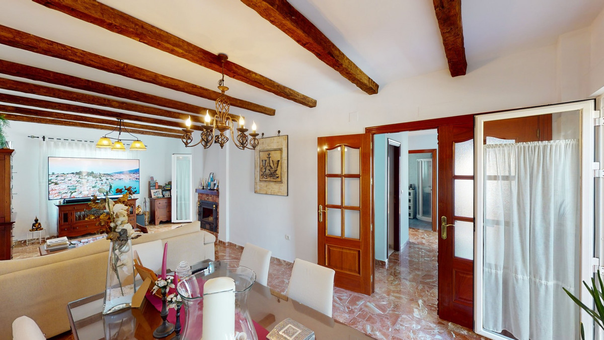 3 Bed Townhouse for sale in Torre Del Mar Costa Del Sol East, Málaga, Spain