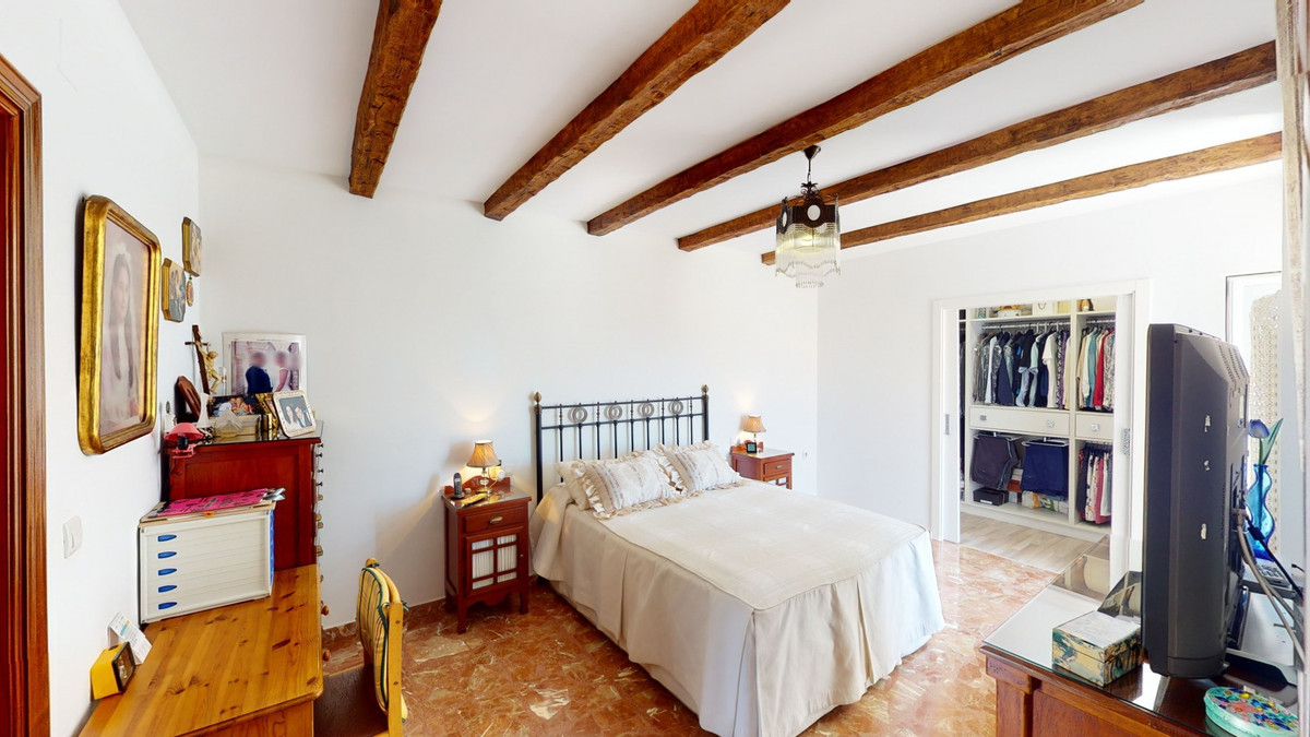 3 Bed Townhouse for sale in Torre Del Mar Costa Del Sol East, Málaga, Spain