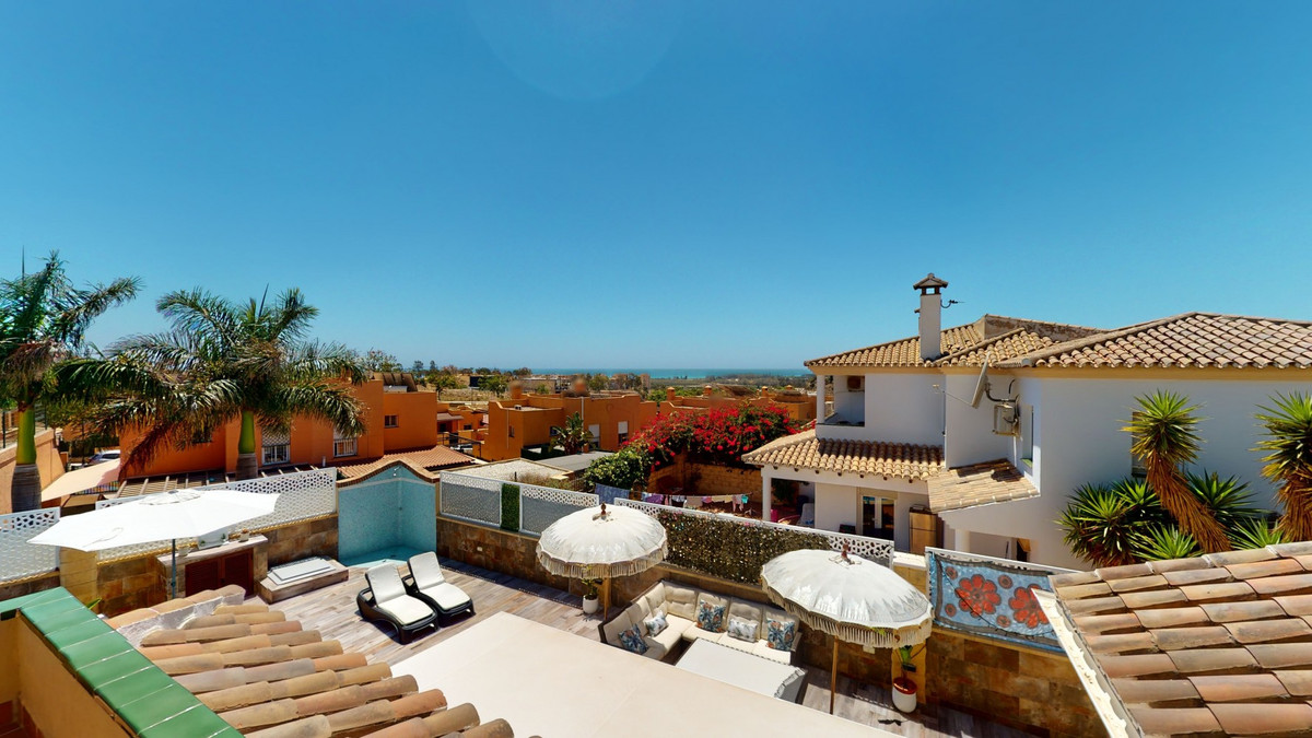 3 Bed Townhouse for sale in Torre Del Mar Costa Del Sol East, Málaga, Spain