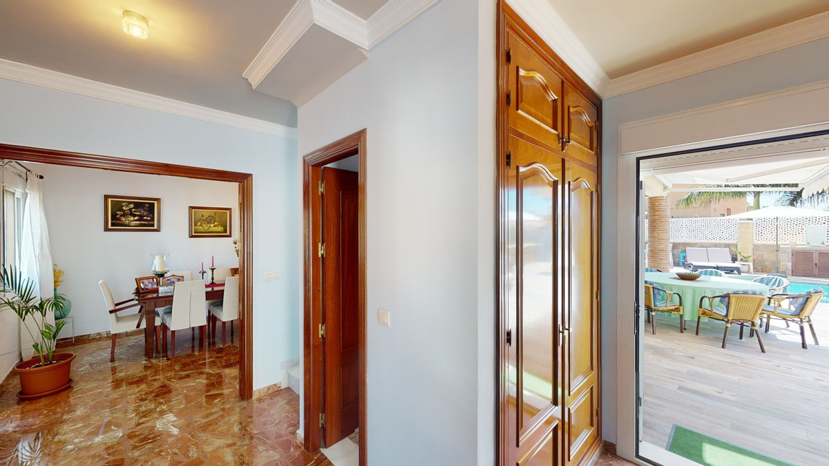 3 Bed Townhouse for sale in Torre Del Mar Costa Del Sol East, Málaga, Spain