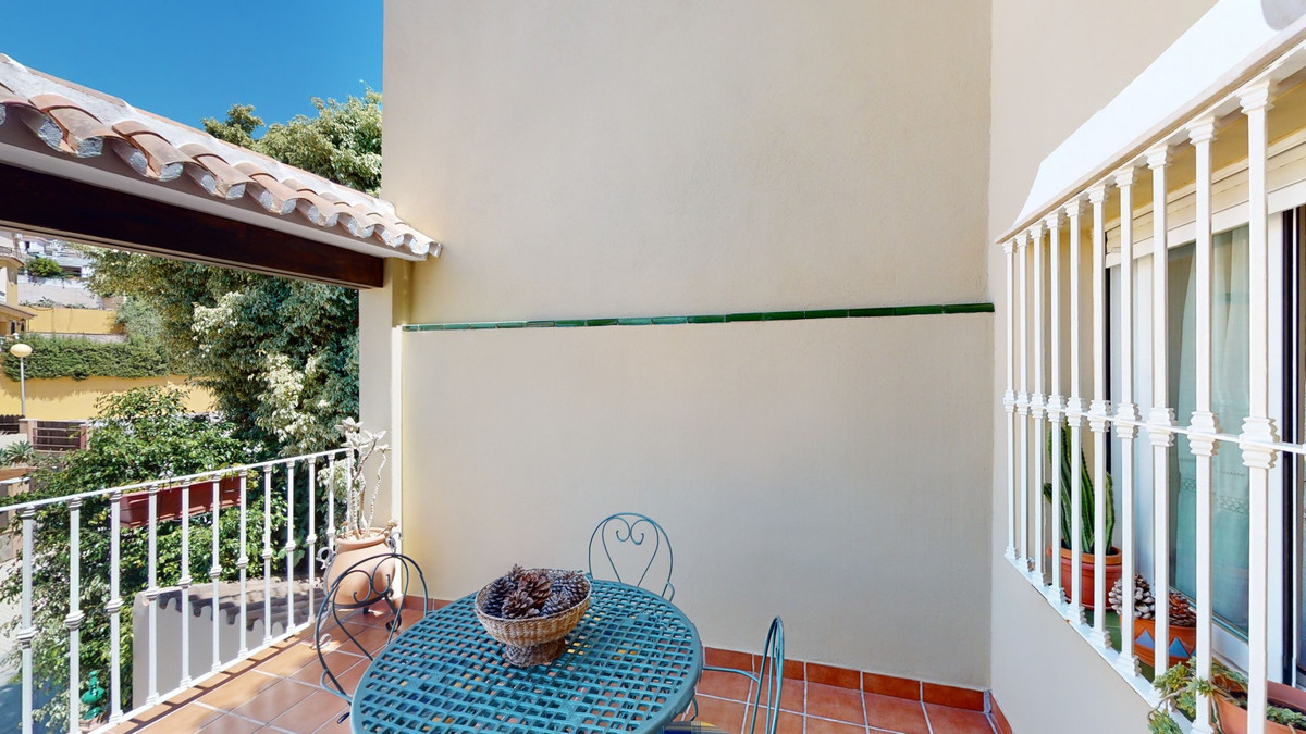 3 Bed Townhouse for sale in Torre Del Mar Costa Del Sol East, Málaga, Spain