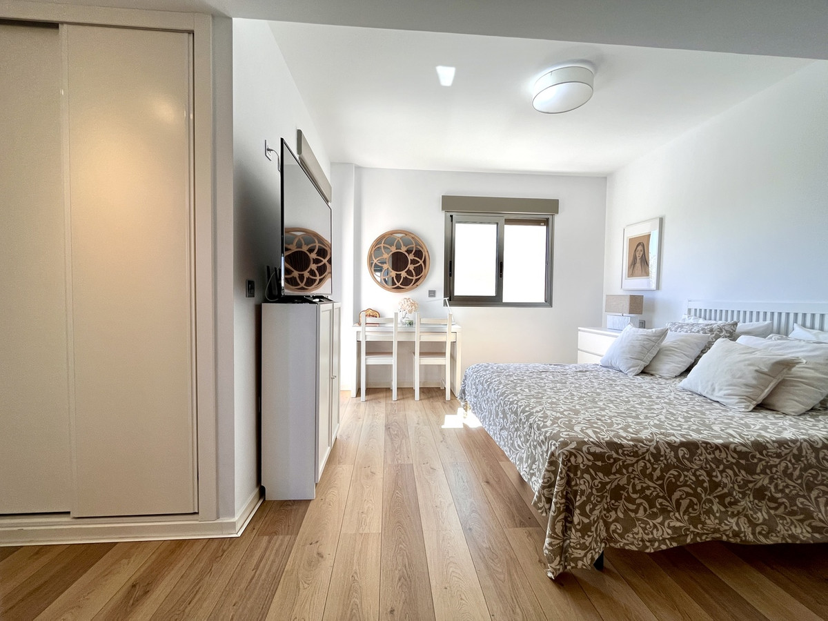 4 Bed Townhouse for sale in Torre De La Horadada Costa Blanca, Alicante, Spain